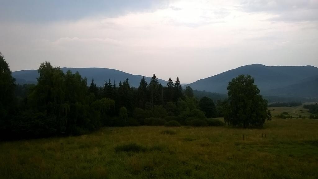 Magiczne Bieszczady - Smerek 86 Hotel Cisna Exterior foto